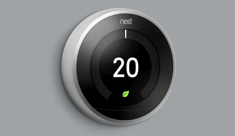 Thermostat Connecté Nest avec le numéro 20 au milieu du cadrant