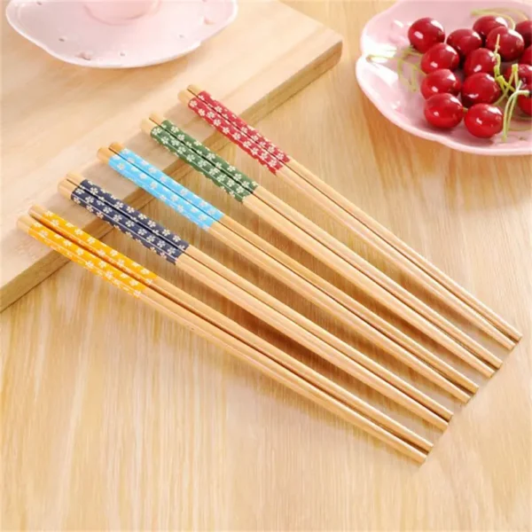 Paquet de 1 Paire de Baguettes Réutilisables en Bambou Naturel 24cm – Fait Main, Idéales pour Sushi et Hot Pot – Image 3